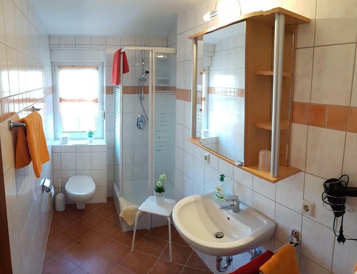 Cafe Hausnordlicht - Ferienwohnung 2 ดอร์นุม ภายนอก รูปภาพ
