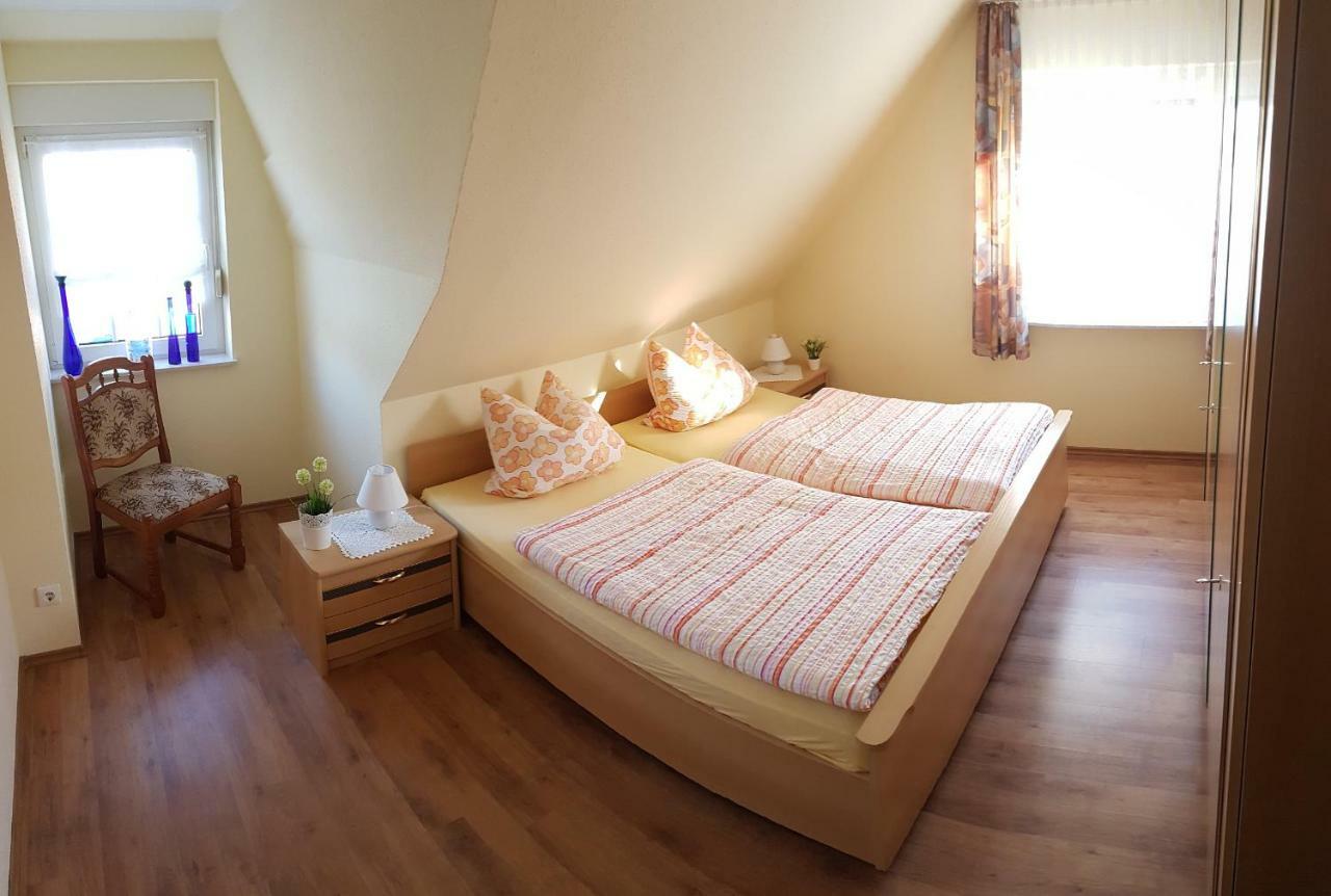 Cafe Hausnordlicht - Ferienwohnung 2 ดอร์นุม ภายนอก รูปภาพ